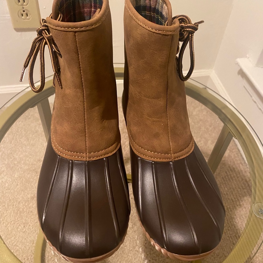 Marley Lilly Women’s Brown and Tan Duck Boots